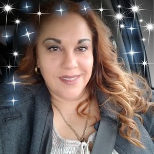 Meet your Posher, Lorena